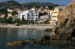 ART HOTEL Atelier Sul Mare
Cefalu, Italy